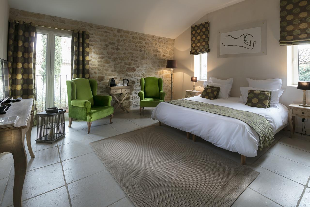 Chambres D'Hotes La Maison De Leonie Collias Exteriér fotografie